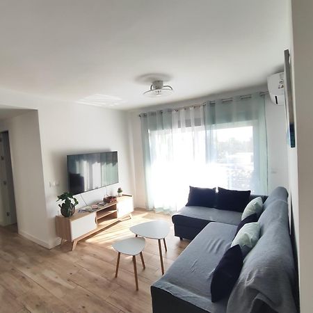 Apartamento Malaga 300 Metros De La Playa Exterior photo