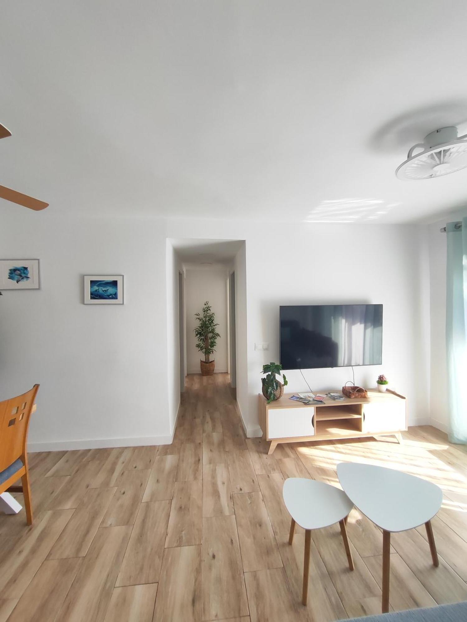 Apartamento Malaga 300 Metros De La Playa Exterior photo