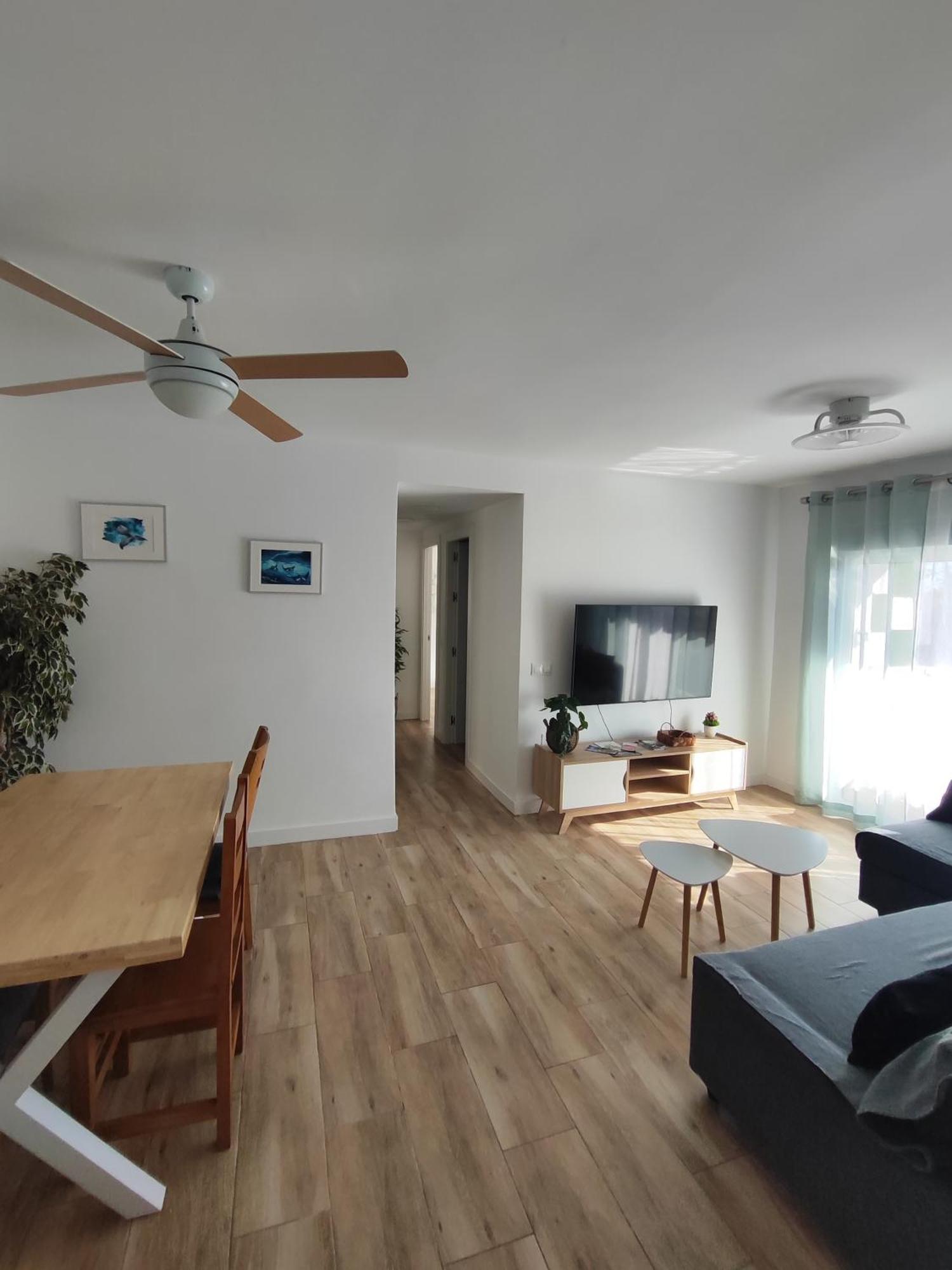 Apartamento Malaga 300 Metros De La Playa Exterior photo