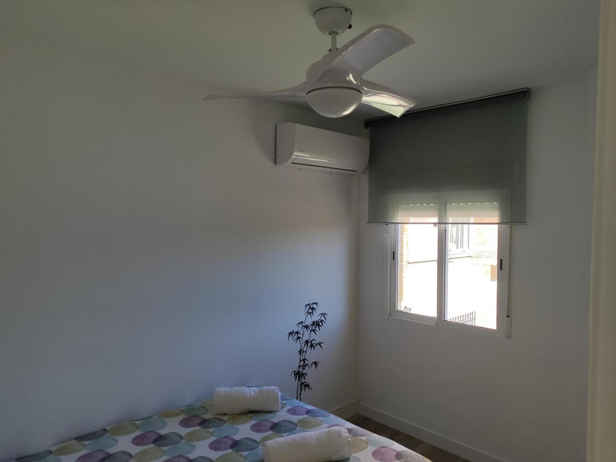 Apartamento Malaga 300 Metros De La Playa Exterior photo
