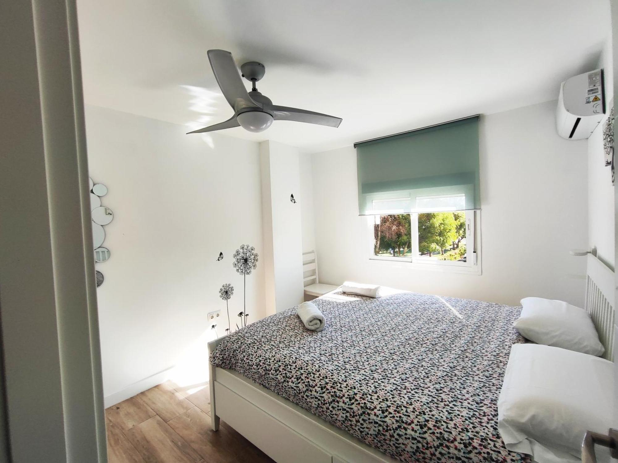 Apartamento Malaga 300 Metros De La Playa Exterior photo