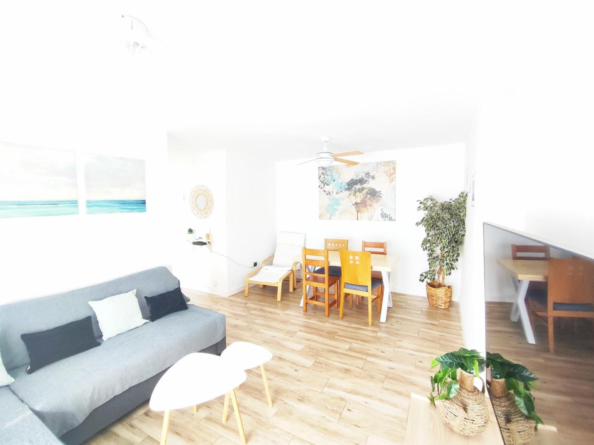 Apartamento Malaga 300 Metros De La Playa Exterior photo
