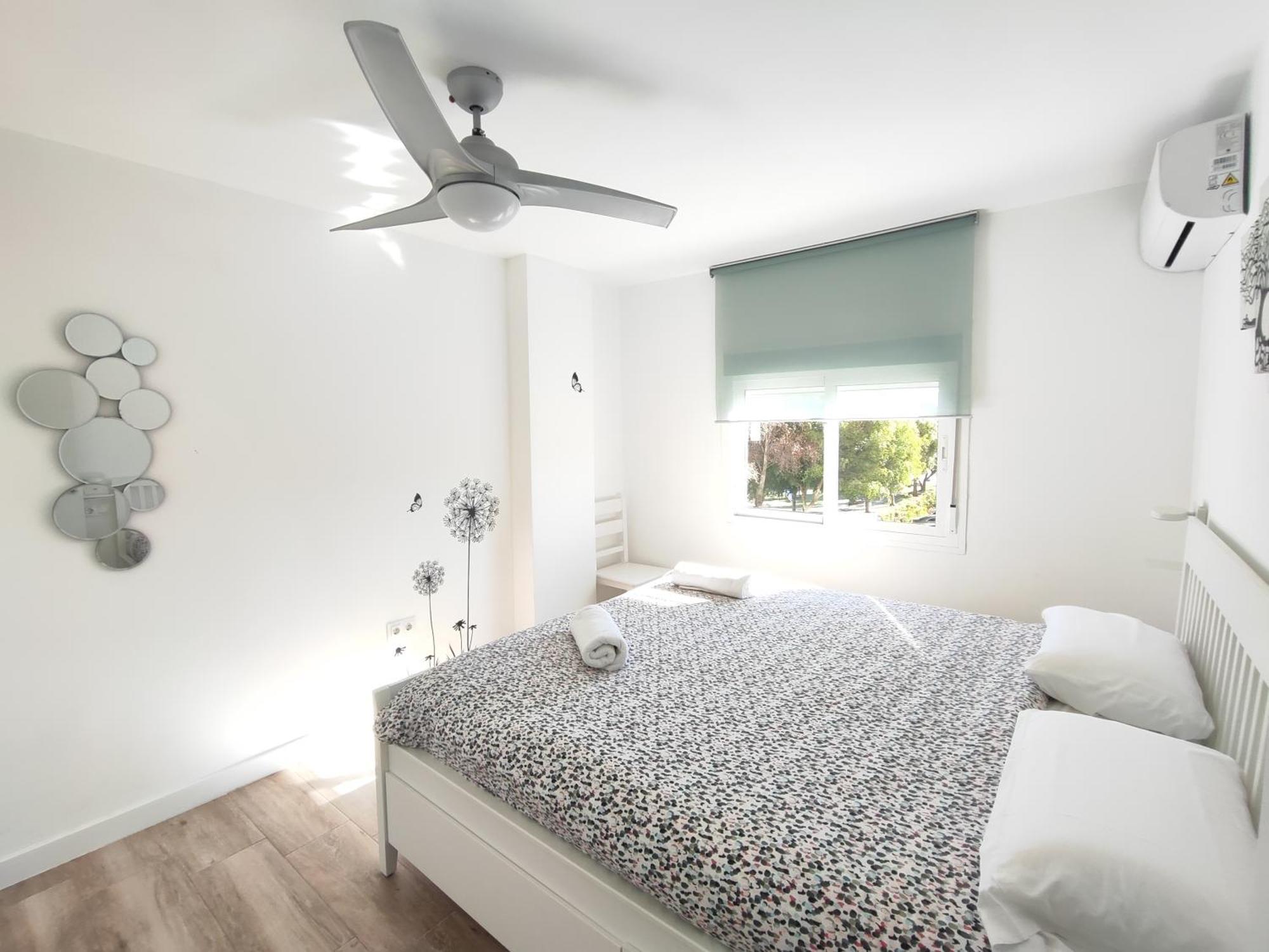 Apartamento Malaga 300 Metros De La Playa Exterior photo