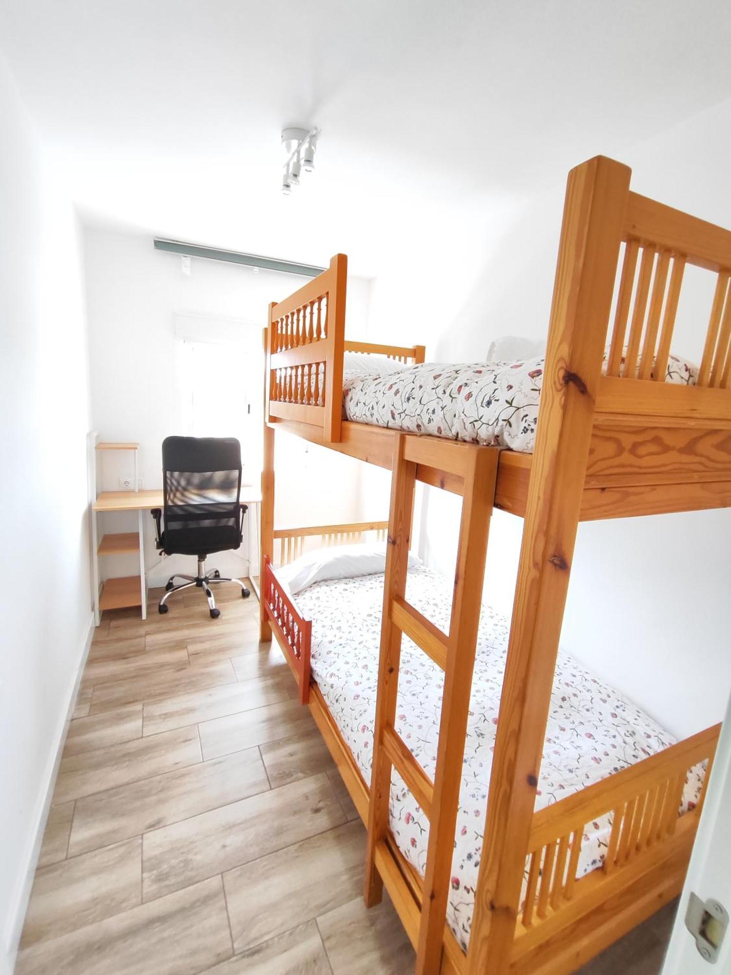 Apartamento Malaga 300 Metros De La Playa Exterior photo